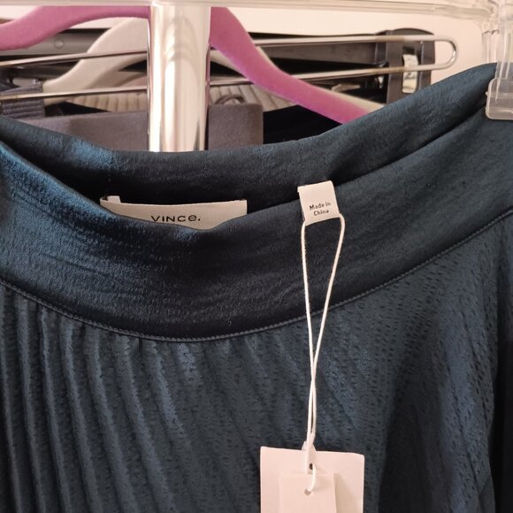 NWT Vince Women's Teal Pleated Asymmetrical Midi Skirt Size 6 - Picture 2 of 15